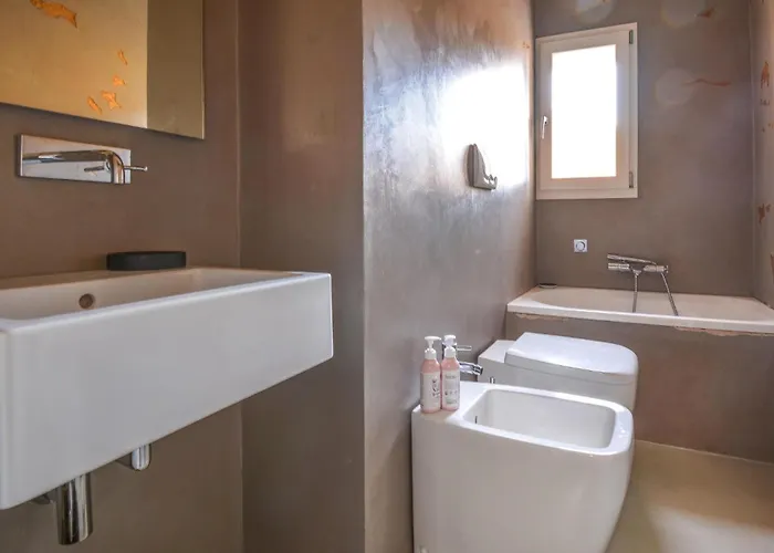 Semesterbostad Amazing In